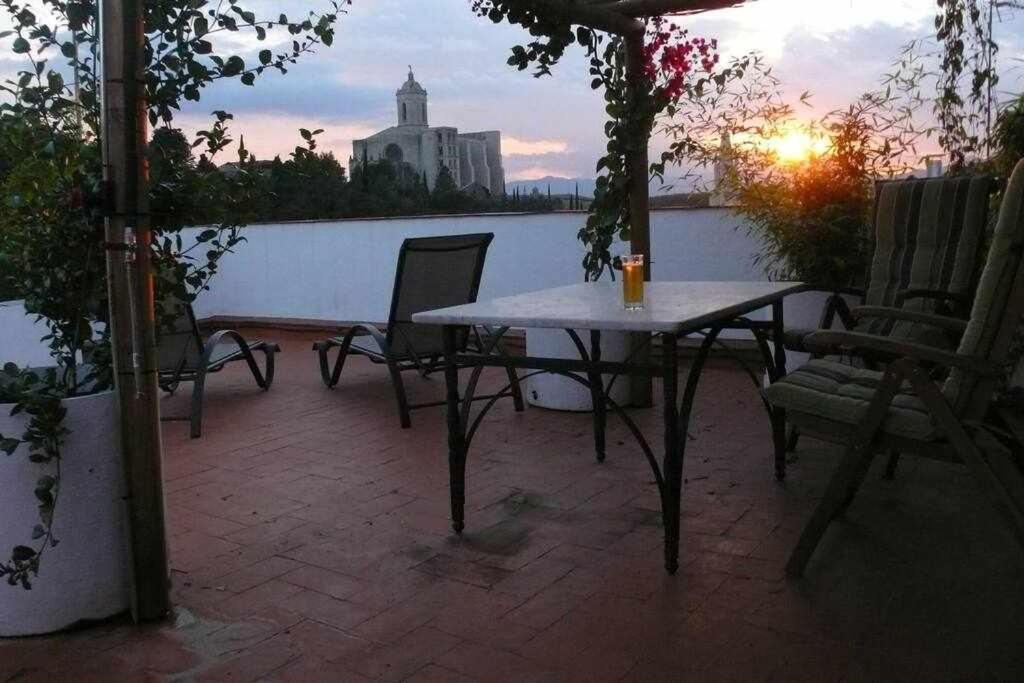 Apartamento Con Increibles Vistas Y Terraza Жерона Екстер'єр фото