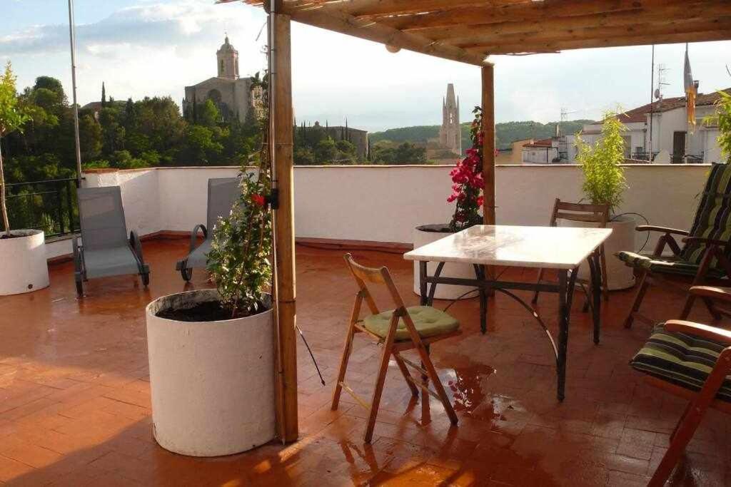 Apartamento Con Increibles Vistas Y Terraza Жерона Екстер'єр фото