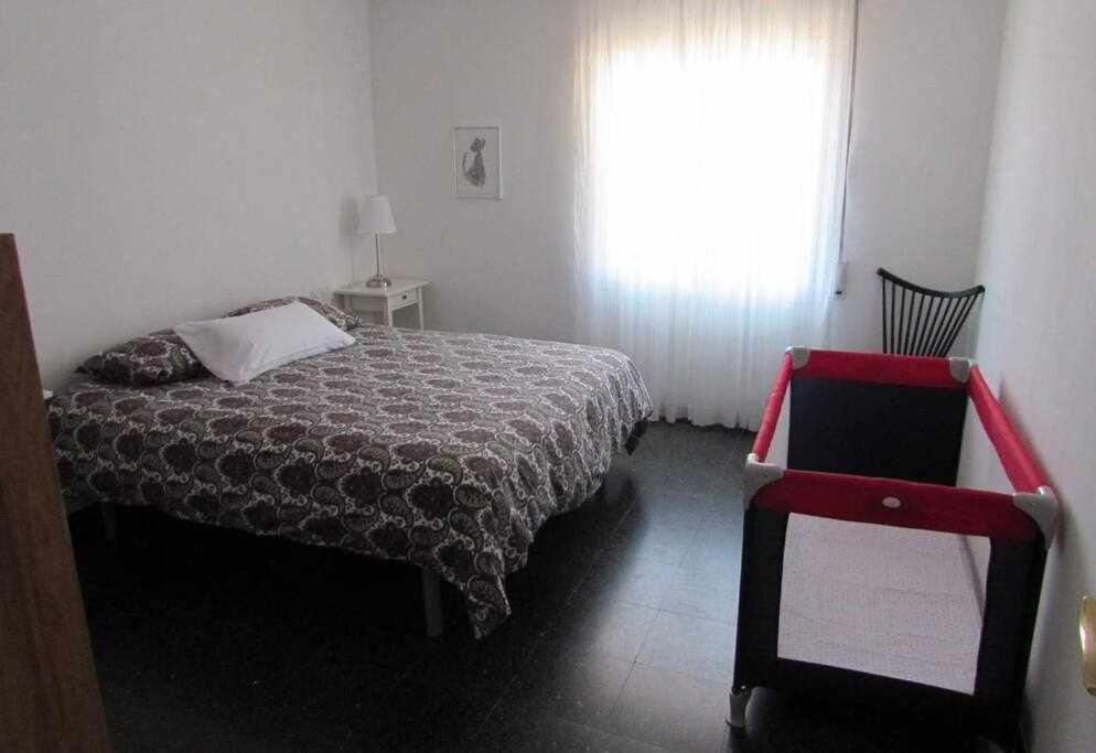 Apartamento Con Increibles Vistas Y Terraza Жерона Екстер'єр фото